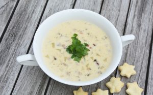 Clam Chowder mit Oyster Cracker